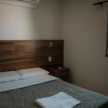 Hotel Masseilot Santana do Livramento Extérieur photo